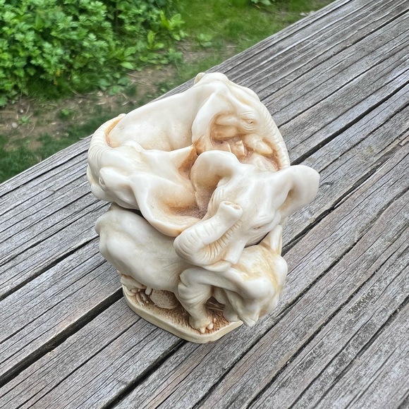 1995 Harmony Kingdom Ed’s Safari Elephant Trinket Box Wild Ones Preowned Resin - Picture 16 of 16